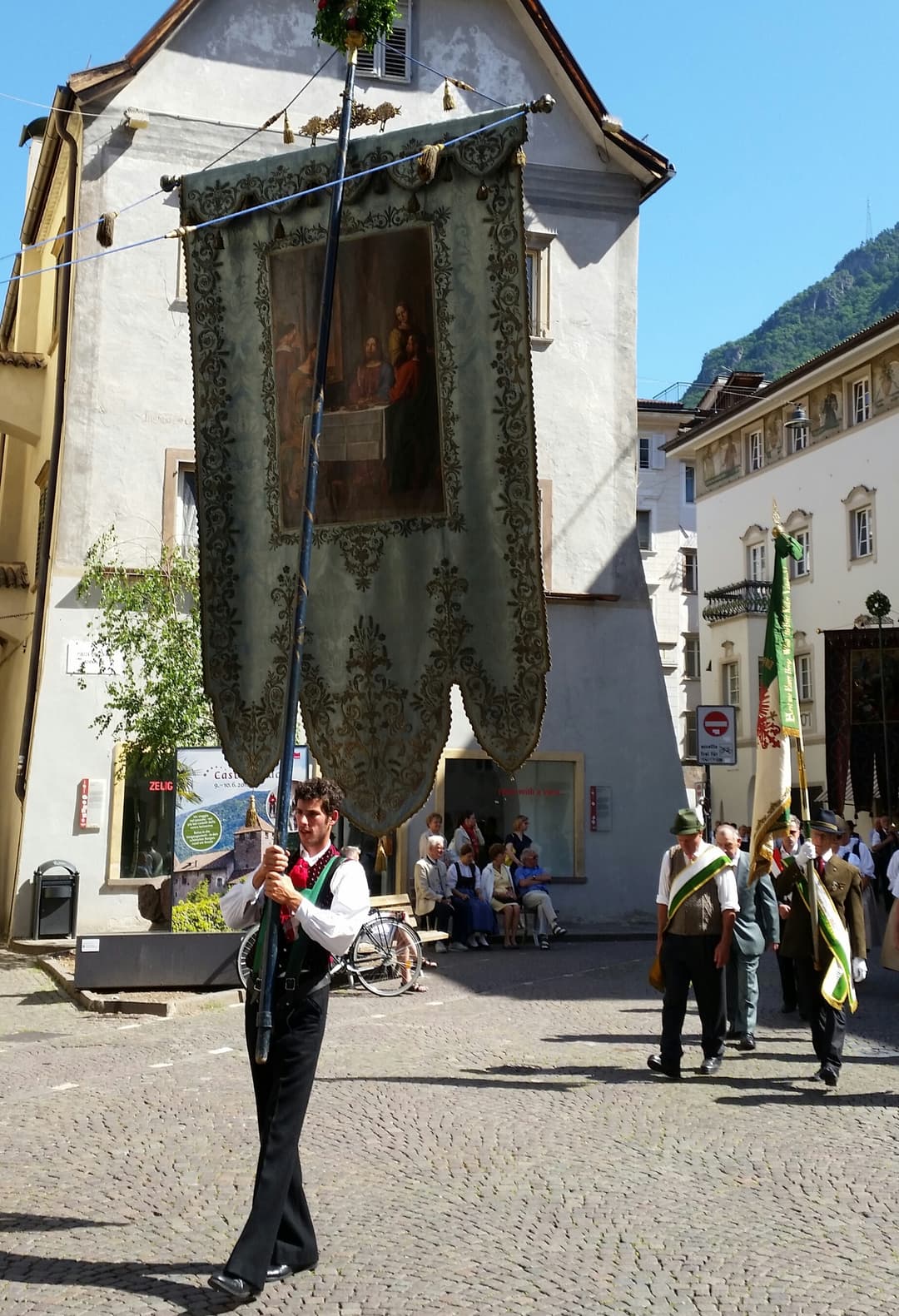 Die Herz-Jesu-Prozession in Bozen