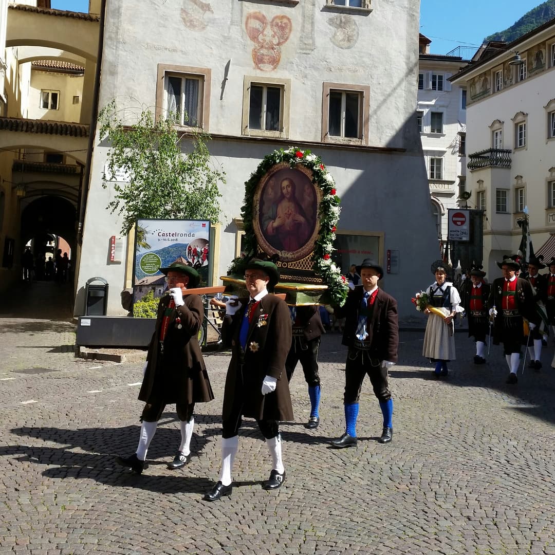 Die Herz-Jesu-Prozession in Bozen