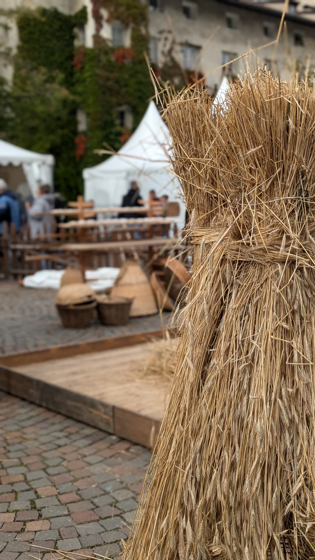 Der Brot- und Strudelmarkt in Brixen