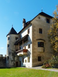 Velturno castle
